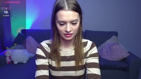 lina_bush online show from 12/29/24, 05:12