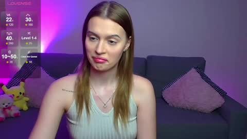 lina_bush online show from 02/11/25, 12:05