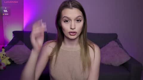 lina_bush online show from 02/21/25, 03:43