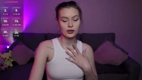 lina_bush online show from 02/24/25, 05:00