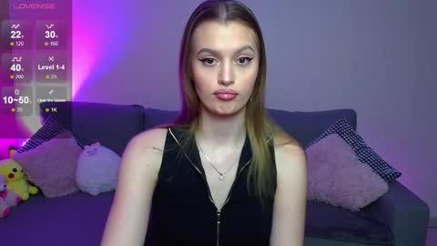 lina_bush online show from 02/25/25, 12:34