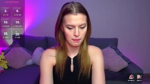 lina_bush online show from 02/28/25, 02:20