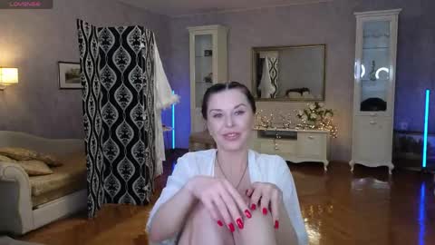 Snapshot of lina_flore chatting on 05/08/26, 08:14 lina_flore online show from 05/08/26, 08:14