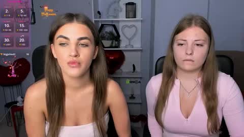 lina_fox12 online show from 11/09/25, 02:04