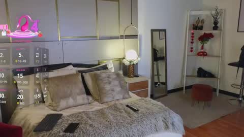 Lina online show from 04/03/26, 08:29