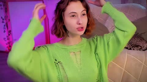 Lina -  online show from 01/16/25, 09:27