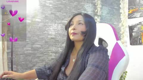 LINA SANCHEZ online show from 05/26/26, 01:40