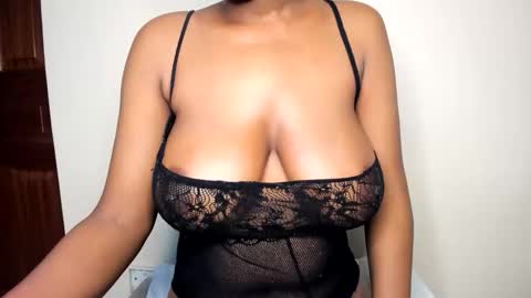 lina sexy58 online show from 03/17/26, 03:55