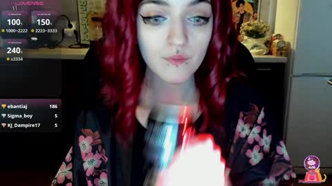 Snapshot of lina_tyaan chatting on 01/27/25, 11:22 Lina 3  1715622743 online show from 01/27/25, 11:22
