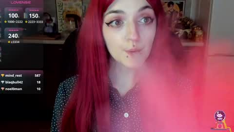 Snapshot of lina_tyaan chatting on 02/03/25, 12:36 Lina 3  1715622743 online show from 02/03/25, 12:36