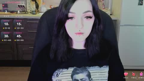 Snapshot of lina_tyaan chatting on 09/30/25, 09:14 Lina 3  1715622743 online show from 09/30/25, 09:14