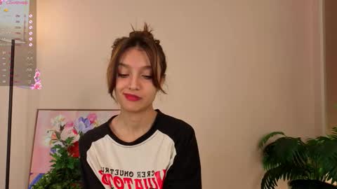 Snapshot of linaage chatting on 10/29/25, 09:11 Lina online show from 10/29/25, 09:11