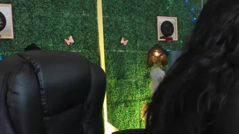 Snapshot of linagh chatting on 01/10/26, 11:34 Lina online show from 01/10/26, 11:34