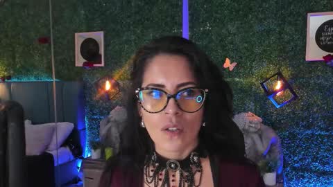 Snapshot of linagh chatting on 02/10/26, 11:47 Lina online show from 02/10/26, 11:47