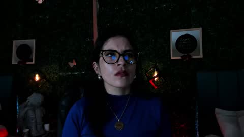 Snapshot of linagh chatting on 02/26/26, 11:31 Lina online show from 02/26/26, 11:31