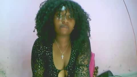 linah1123 online show from 10/11/25, 09:46