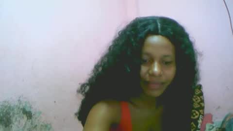 Snapshot of linah1123 chatting on 12/18/25, 12:27 linah1123 online show from 12/18/25, 12:27