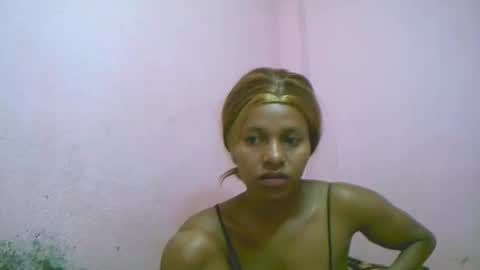 Snapshot of linah1123 chatting on 01/09/26, 04:04 linah1123 online show from 01/09/26, 04:04