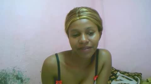 Snapshot of linah1123 chatting on 01/18/26, 06:34 linah1123 online show from 01/18/26, 06:34