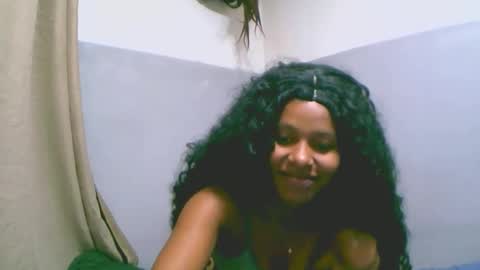 Snapshot of linah1123 chatting on 02/17/26, 06:10 linah1123 online show from 02/17/26, 06:10