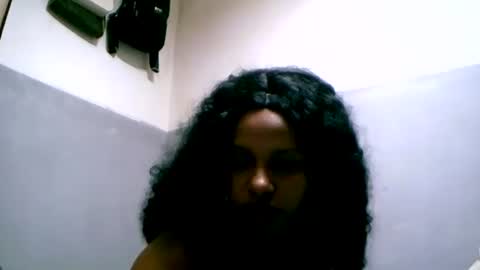 Snapshot of linah1123 chatting on 02/20/26, 06:59 linah1123 online show from 02/20/26, 06:59