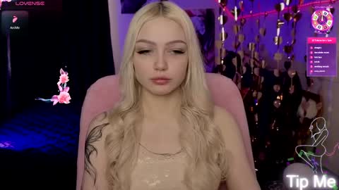 I am Lina online show from 04/06/26, 10:05