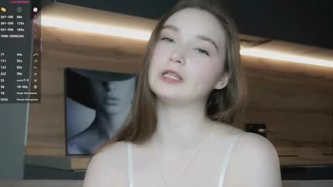 Lina online show from 12/03/25, 04:05