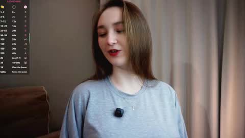 Lina online show from 12/18/25, 06:14