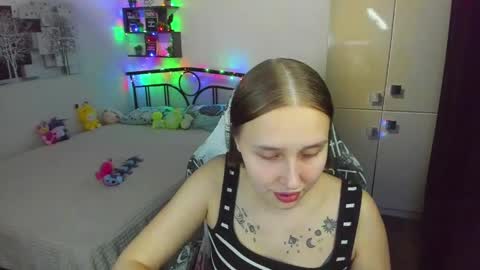 Lina online show from 05/04/26, 09:33