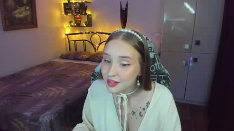 Snapshot of linatruly chatting on 06/15/26, 09:39 Lina online show from 06/15/26, 09:39