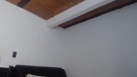 Lina online show from 01/05/25, 03:11