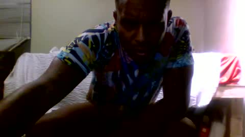 Snapshot of lincolnlongdick chatting on 12/31/24, 01:08 Richie Rich online show from 12/31/24, 01:08