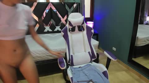  Linda  online show from 12/30/24, 06:05