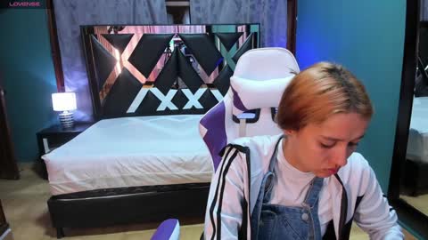  Linda  online show from 01/18/25, 11:00