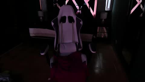  Linda  online show from 02/19/25, 09:36