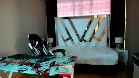  Linda  online show from 05/09/26, 06:35