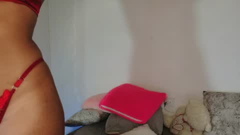 Snapshot of linda_581 chatting on 07/26/26, 03:58 linda online show from 07/26/26, 03:58