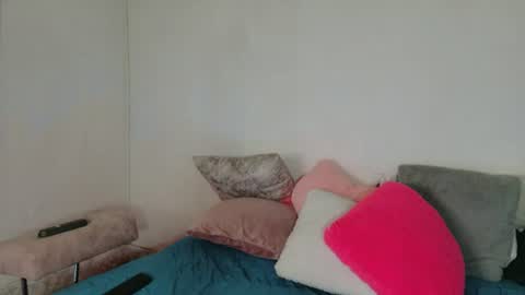Snapshot of linda_581 chatting on 08/01/26, 05:40 linda online show from 08/01/26, 05:40