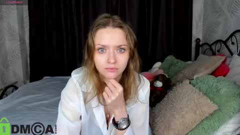 Snapshot of linda__bryant chatting on 09/21/25, 11:50 Linda GMT2 Mon Tu Fri Sa Su 0300am-1000 am online show from 09/21/25, 11:50