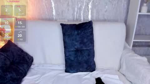 Linda  GMT2 Mon Tu Fri Sa Su  0300am-1000 am online show from 02/24/26, 01:36