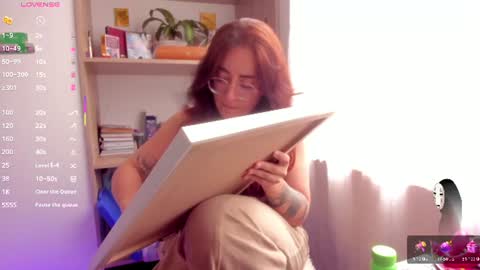 Snapshot of linda_giggle chatting on 07/03/26, 03:51 Giggles online show from 07/03/26, 03:51