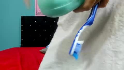 Linda hot09 online show from 02/20/25, 11:31