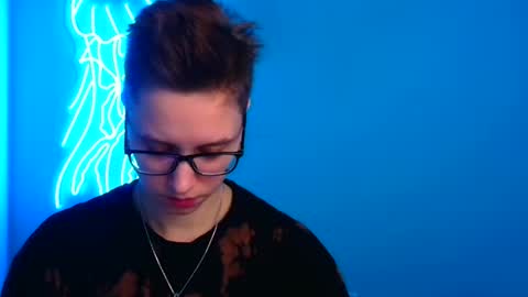 Linda online show from 03/04/25, 05:03