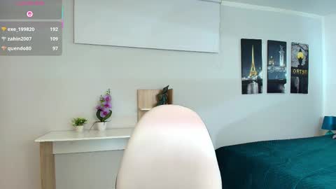 Snapshot of linda_morgan1 chatting on 04/29/26, 05:30 Maria Paula online show from 04/29/26, 05:30