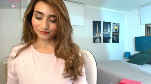 Snapshot of linda_morgan1 chatting on 05/22/26, 12:22 Maria Paula online show from 05/22/26, 12:22