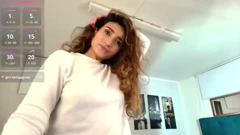 Snapshot of linda_morgan1 chatting on 07/06/26, 10:34 Maria Paula online show from 07/06/26, 10:34
