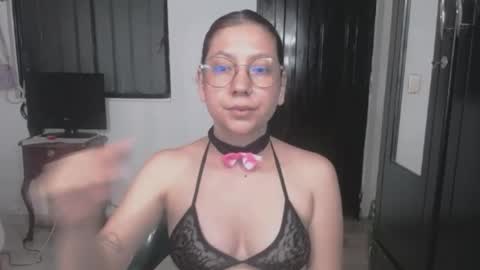 naomi online show from 04/15/26, 11:49