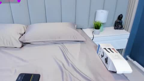 linda_sofi__ online show from 03/08/26, 09:18