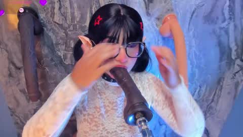 linda_sofi__ online show from 04/09/26, 08:36