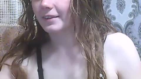 LindaAhSkysX online show from 06/18/26, 09:19